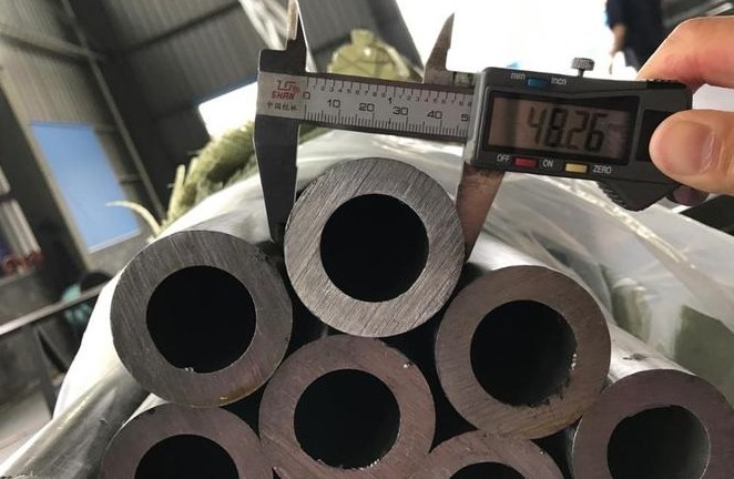 j524 hydraulic tubing